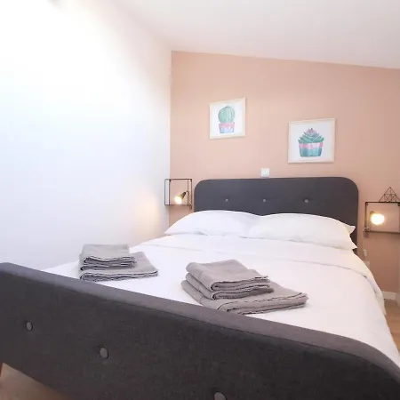 شقة Apartment Sara 1634